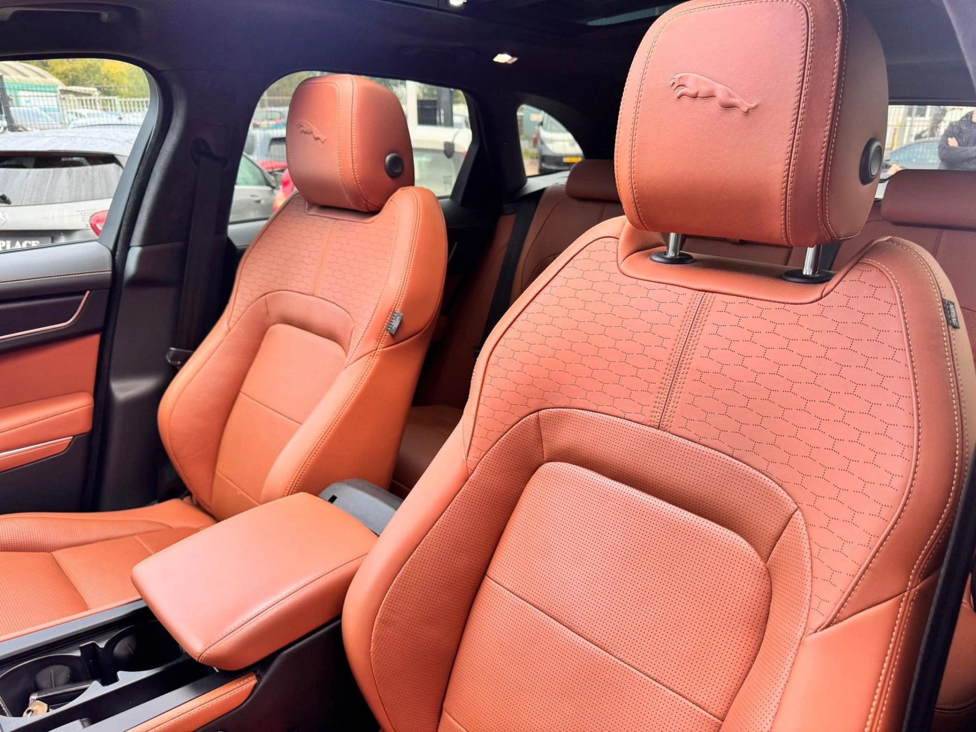 Hoofdafbeelding Jaguar F-PACE