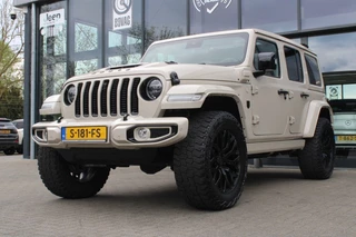 Hoofdafbeelding Jeep Wrangler Jeep Wrangler BRUTE 4XE 380 PK SAHARA / Sky One Touch cabrio dak