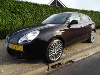 Alfa Romeo Giulietta 1.4 T BNS EXEC 170 Pk Limited Edition-Navi-Blth-Cruise-Pdc-Clima