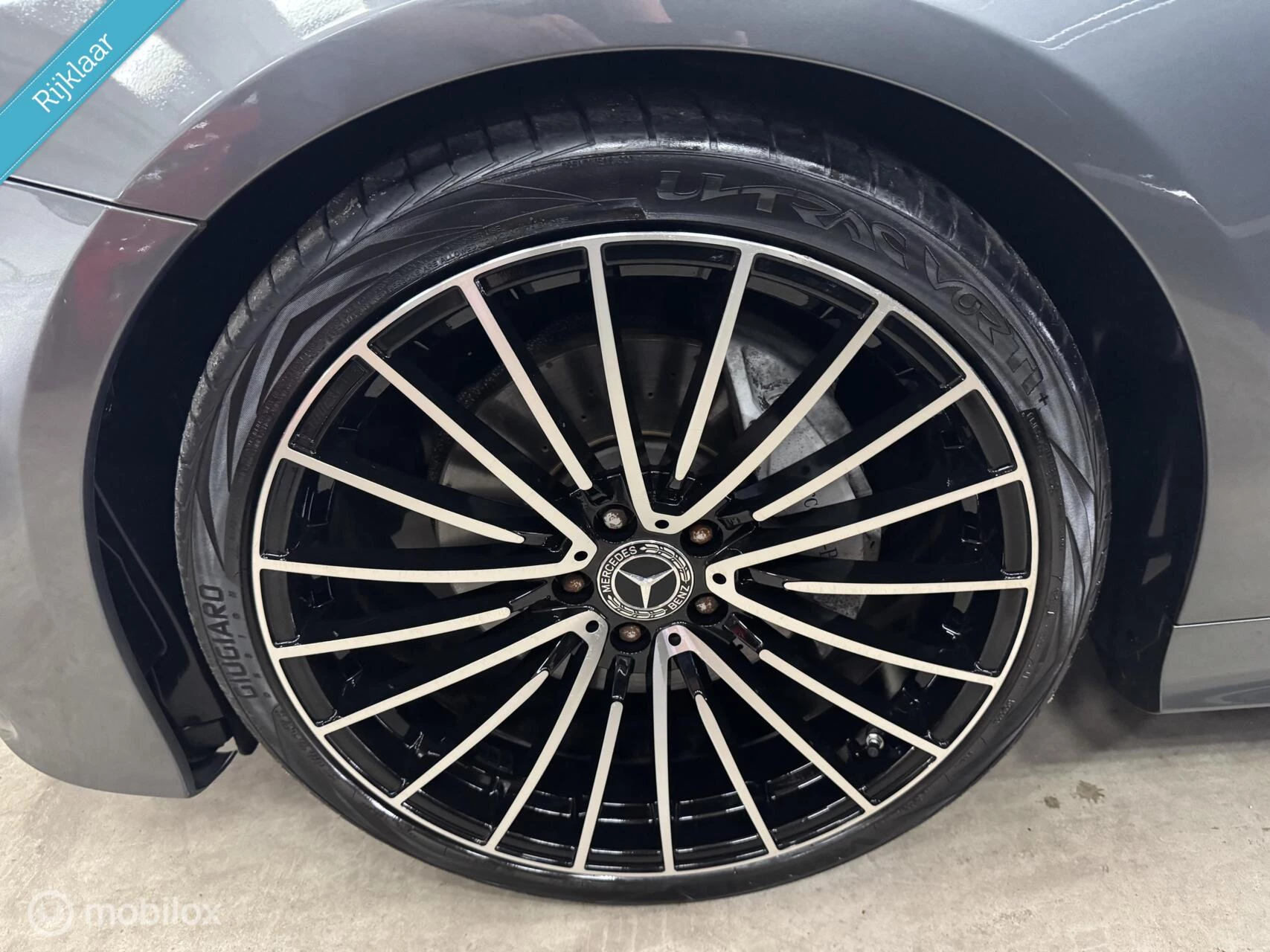 Hoofdafbeelding Mercedes-Benz E-Klasse
