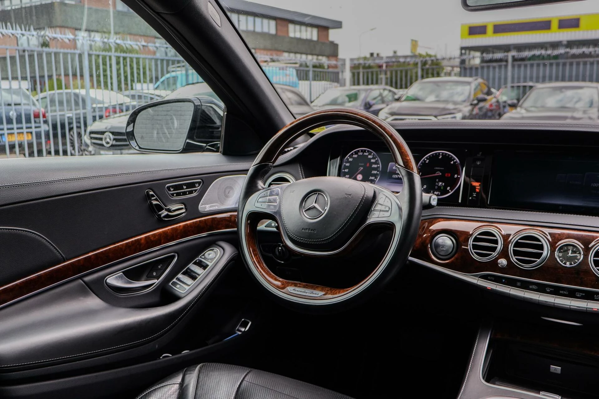 Hoofdafbeelding Mercedes-Benz S-Klasse