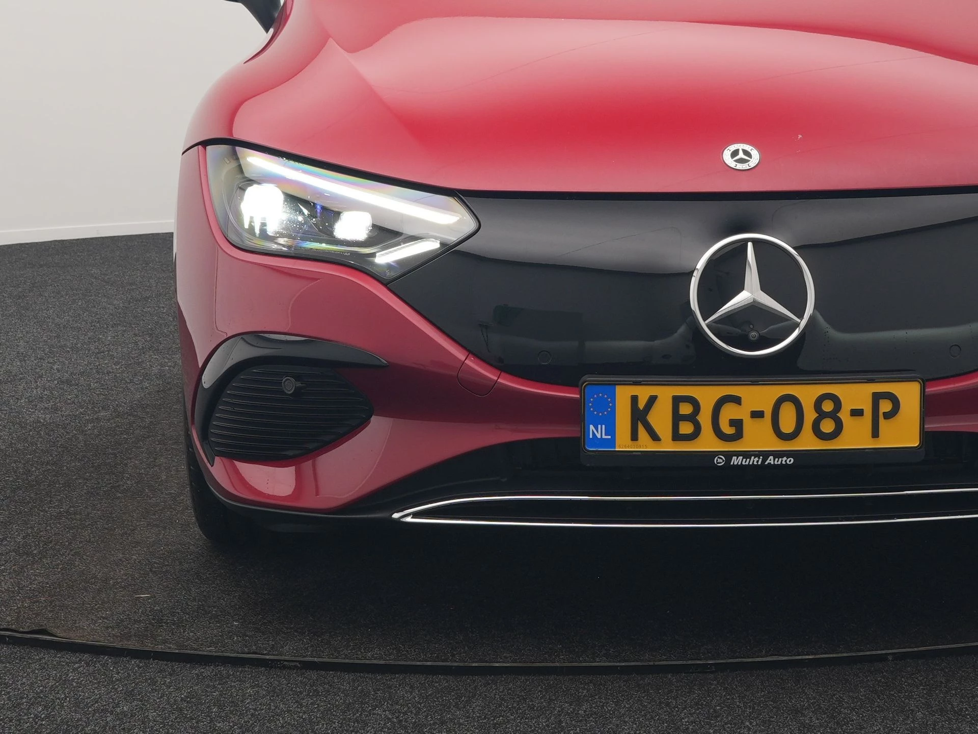 Hoofdafbeelding Mercedes-Benz EQE