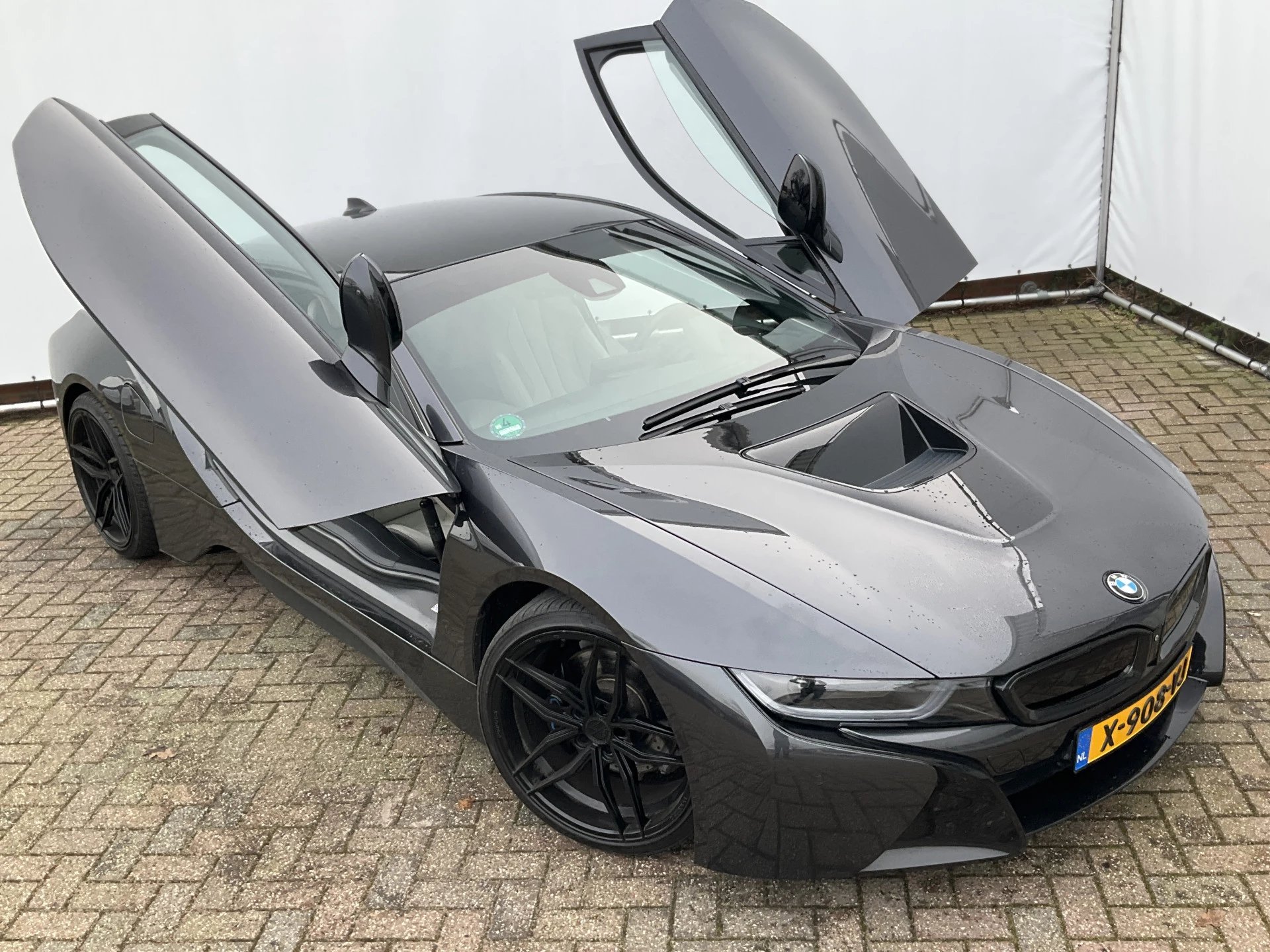 Hoofdafbeelding BMW i8