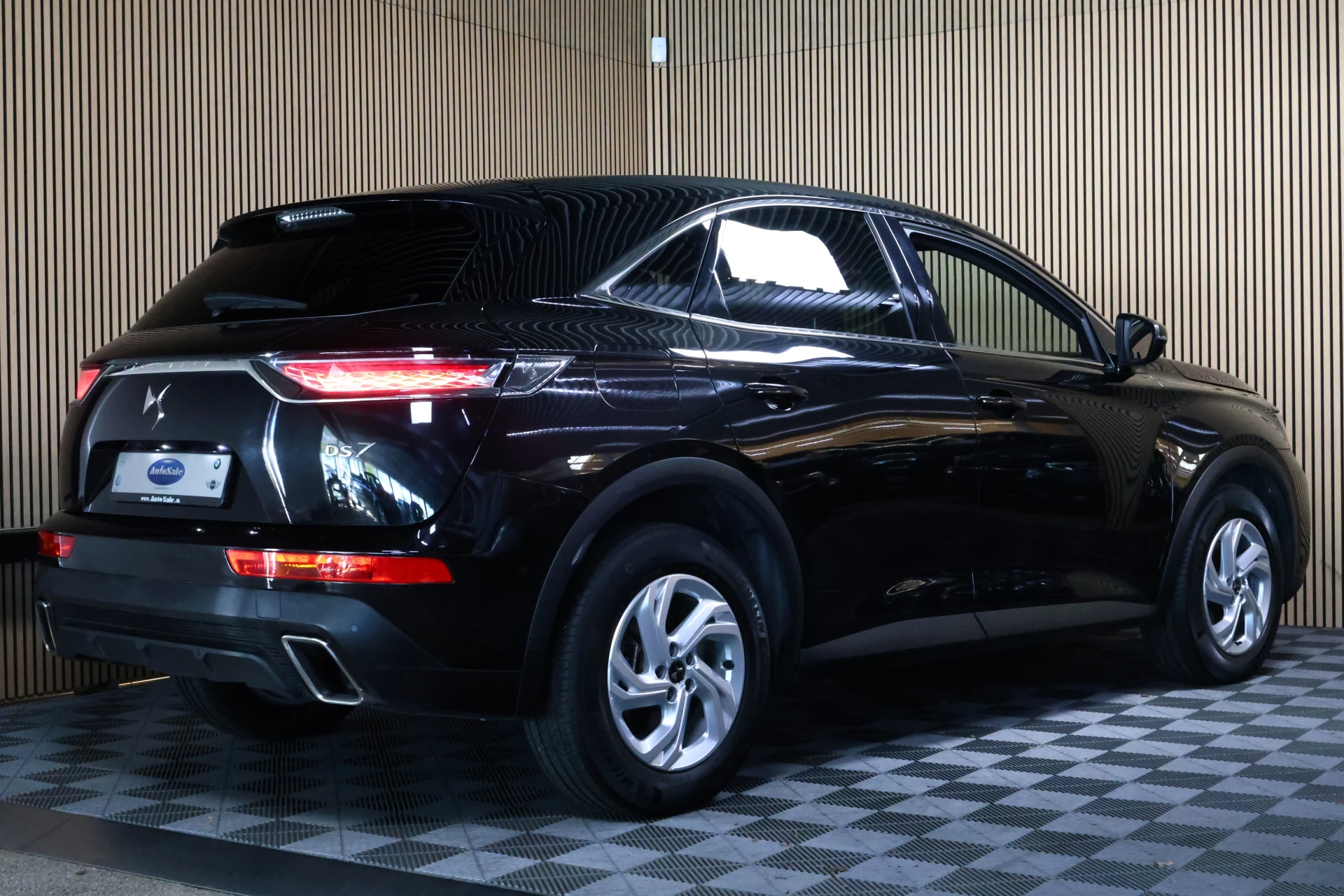 Hoofdafbeelding DS DS 7