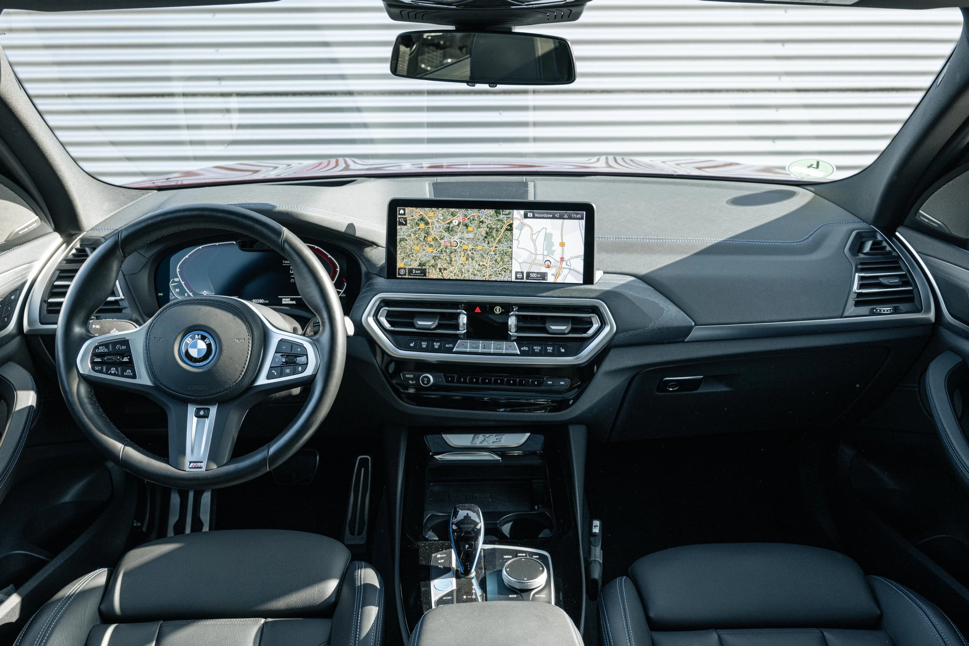 Hoofdafbeelding BMW iX3