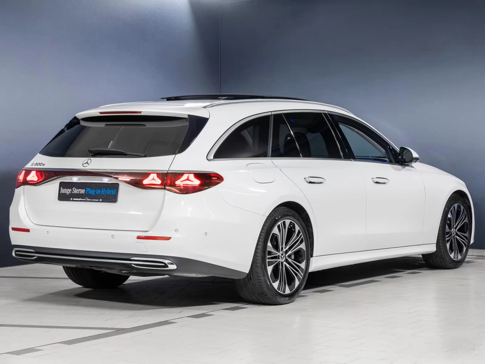 Hoofdafbeelding Mercedes-Benz E-Klasse