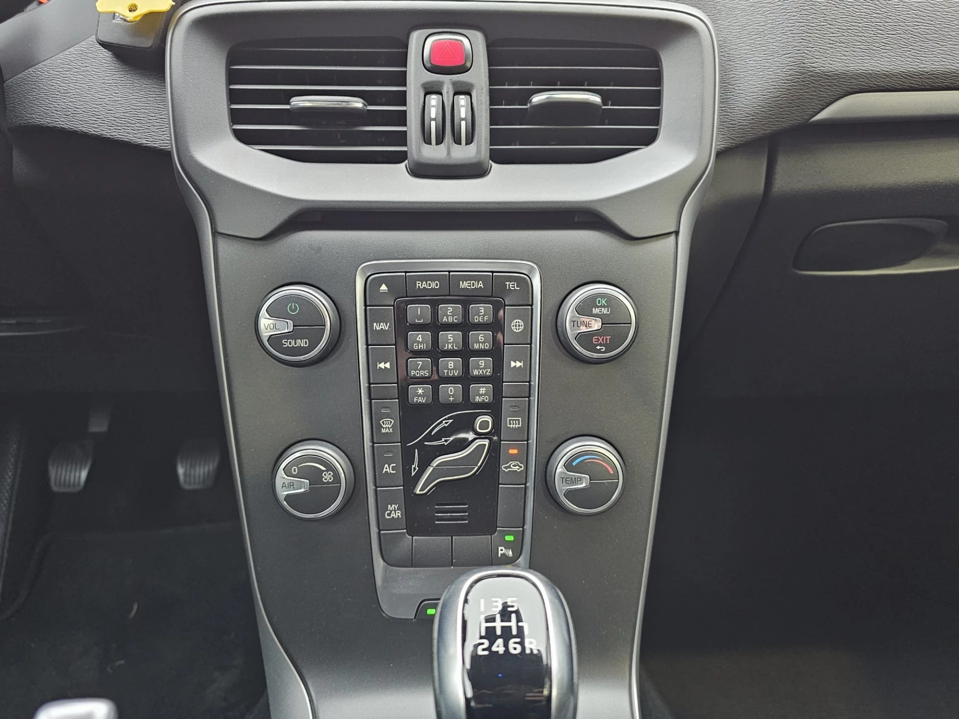 Hoofdafbeelding Volvo V40