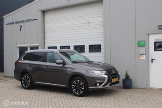 Hoofdafbeelding Mitsubishi Outlander Mitsubishi Outlander 2.0 PHEV Executive Edition/NAP/Boekjes
