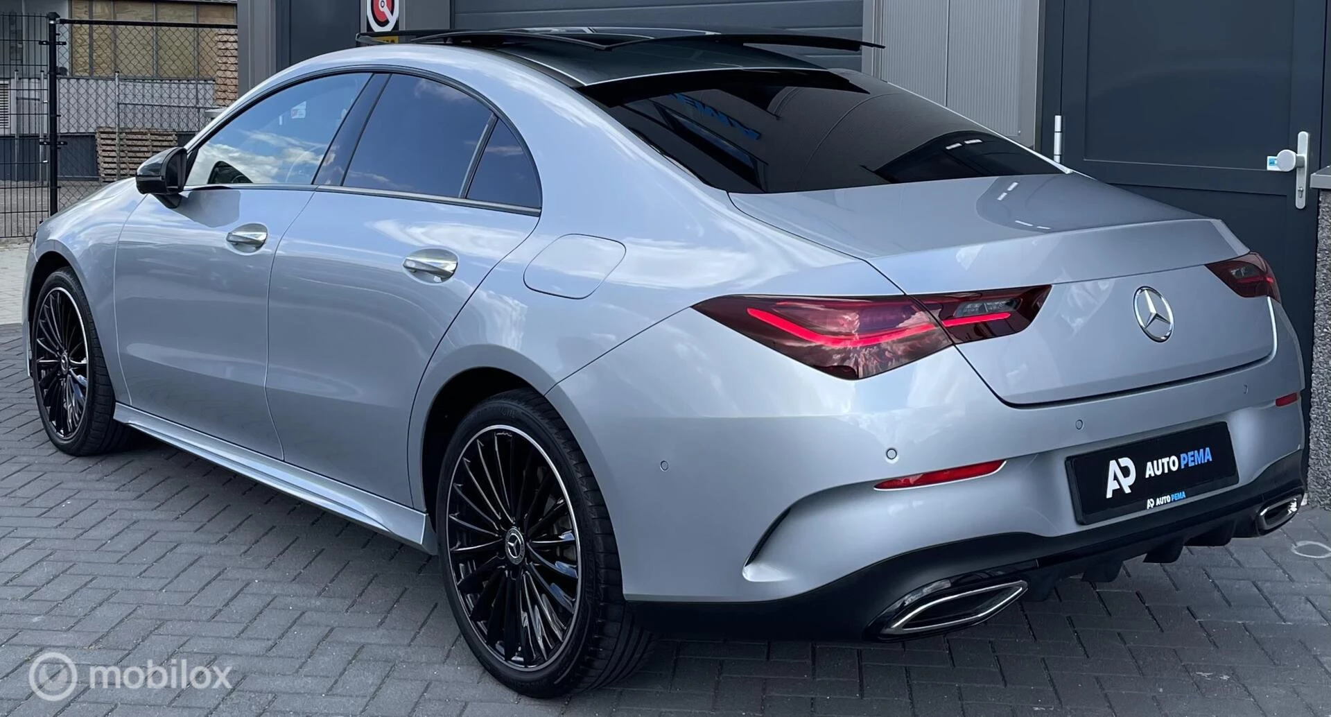 Hoofdafbeelding Mercedes-Benz CLA