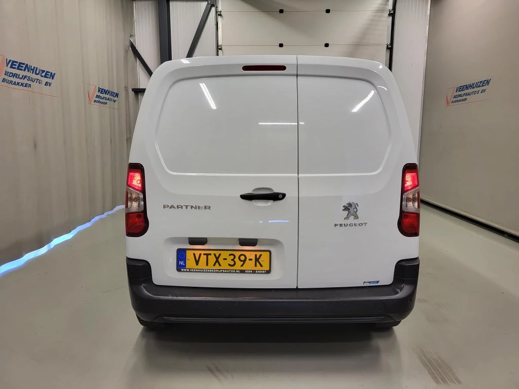 Hoofdafbeelding Peugeot Partner