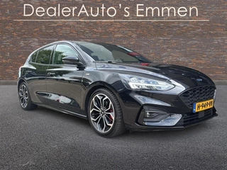 Hoofdafbeelding Ford Focus Ford Focus 1.5 ST LINE ECC LMV NAVIGATIE CRUIS