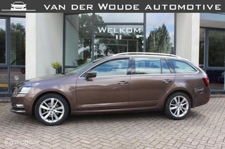 Hoofdafbeelding Škoda Octavia Skoda Octavia Combi 1.0 TSI LED Trekhaak Stoel.verw|Automaat