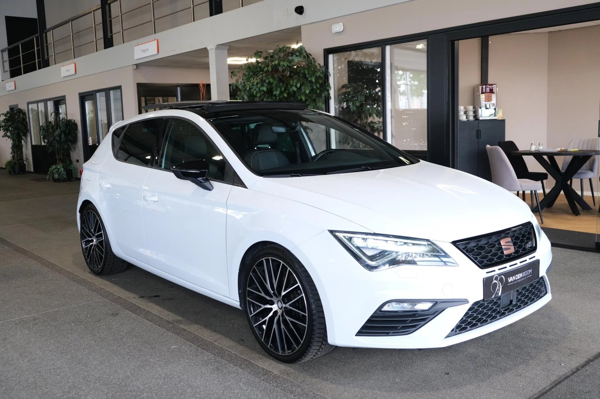 Hoofdafbeelding SEAT Leon