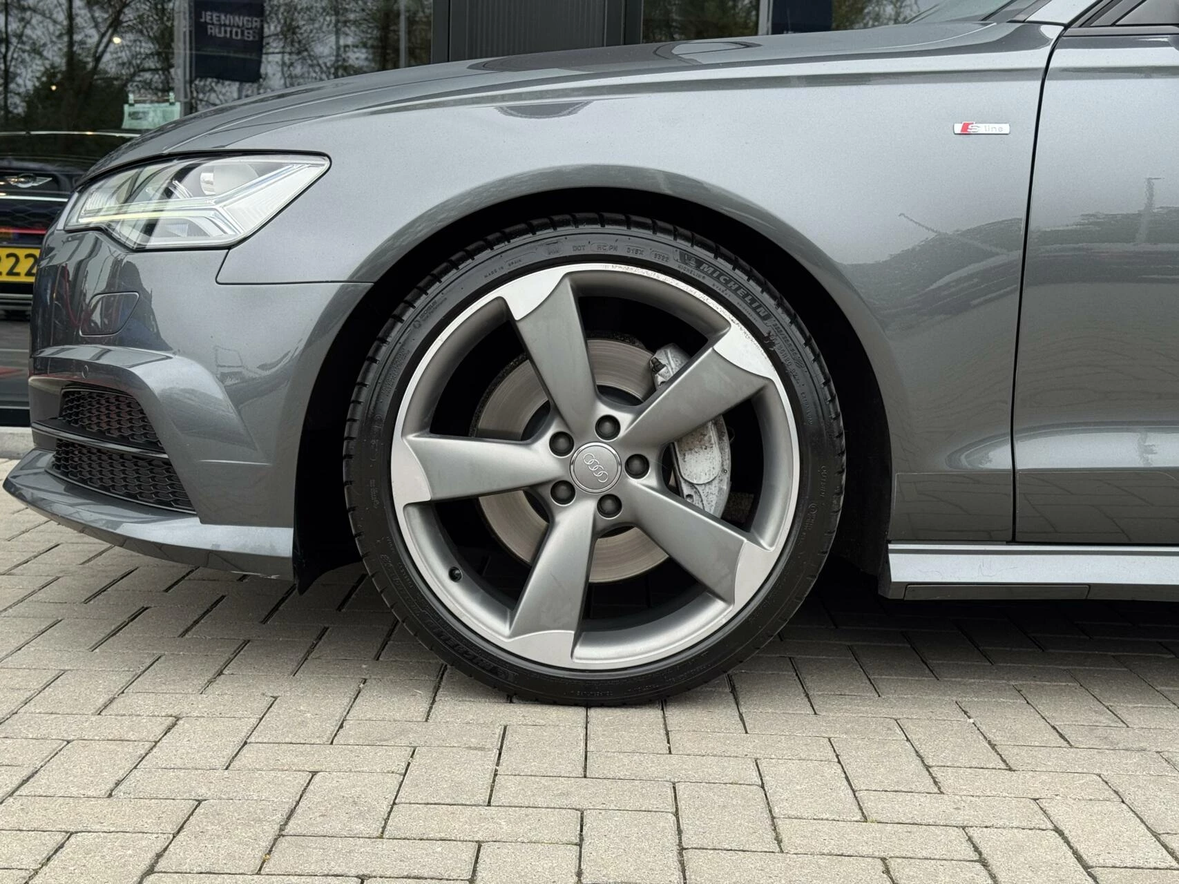 Hoofdafbeelding Audi A6