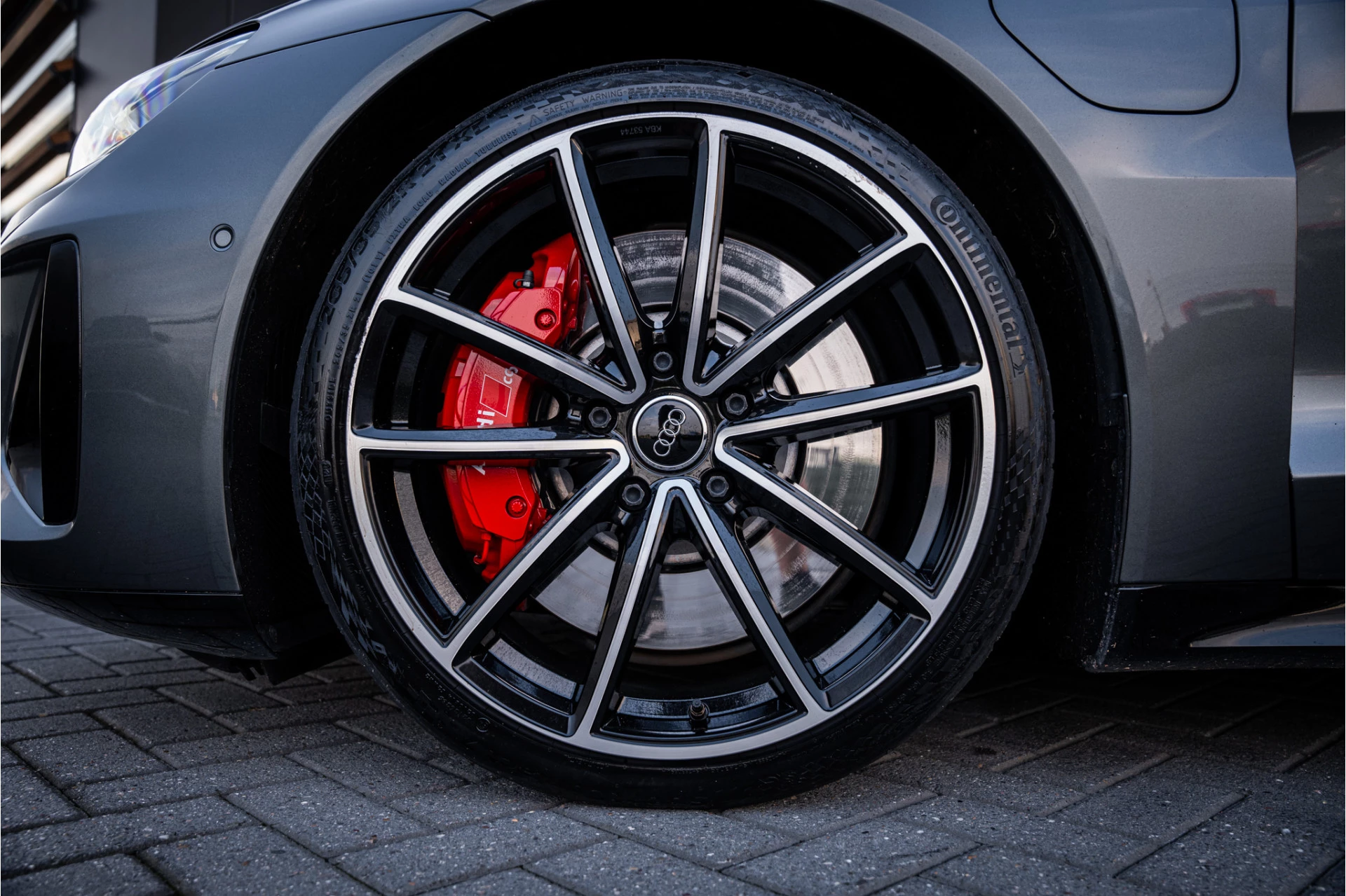 Hoofdafbeelding Audi e-tron GT