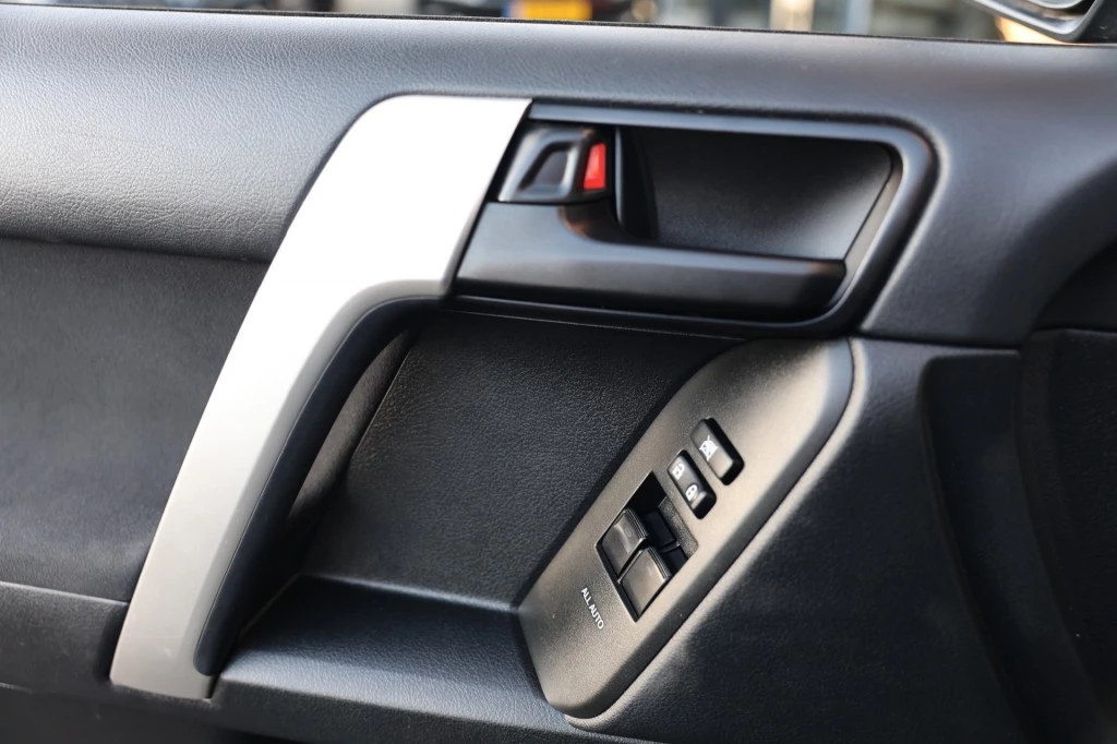 Hoofdafbeelding Toyota Land Cruiser