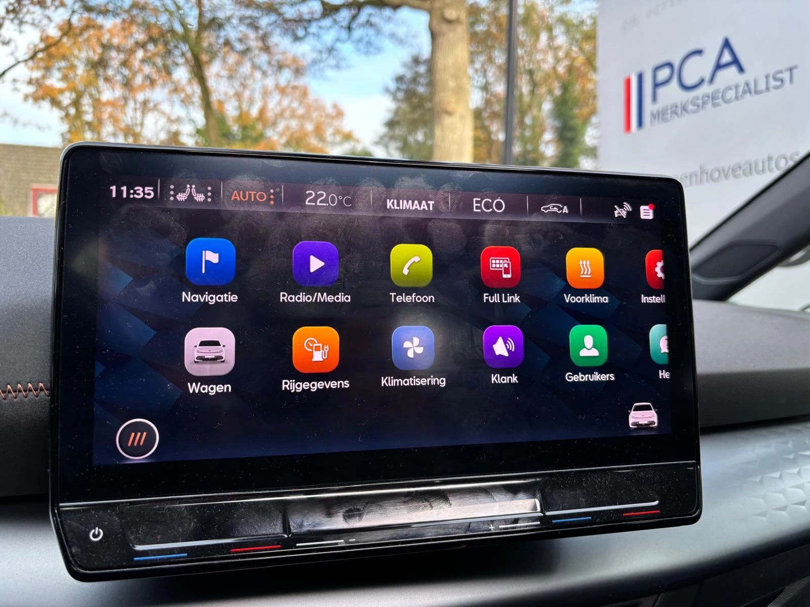 Hoofdafbeelding CUPRA Born