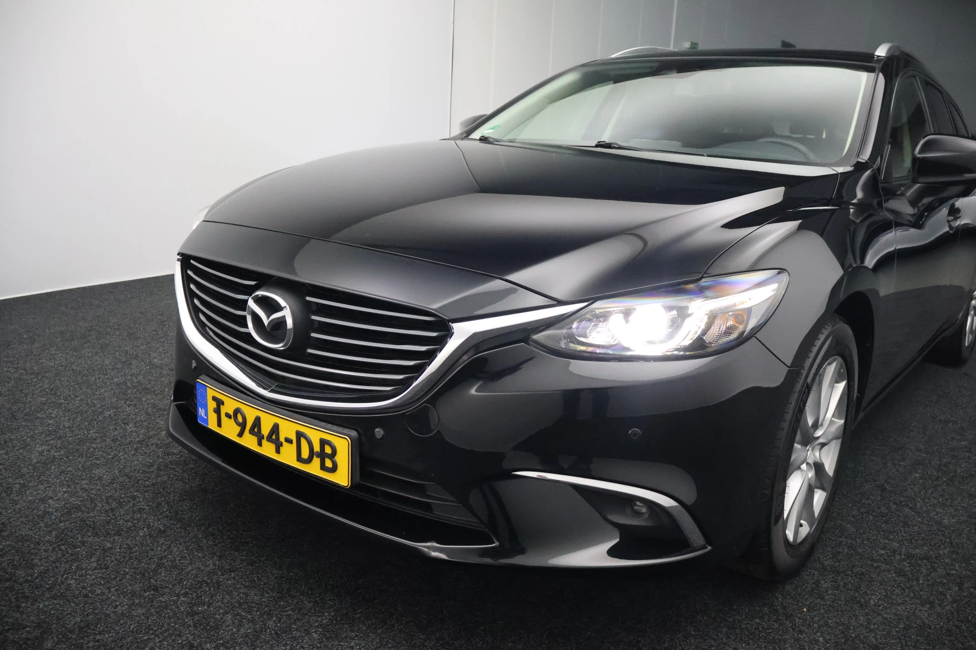 Hoofdafbeelding Mazda 6