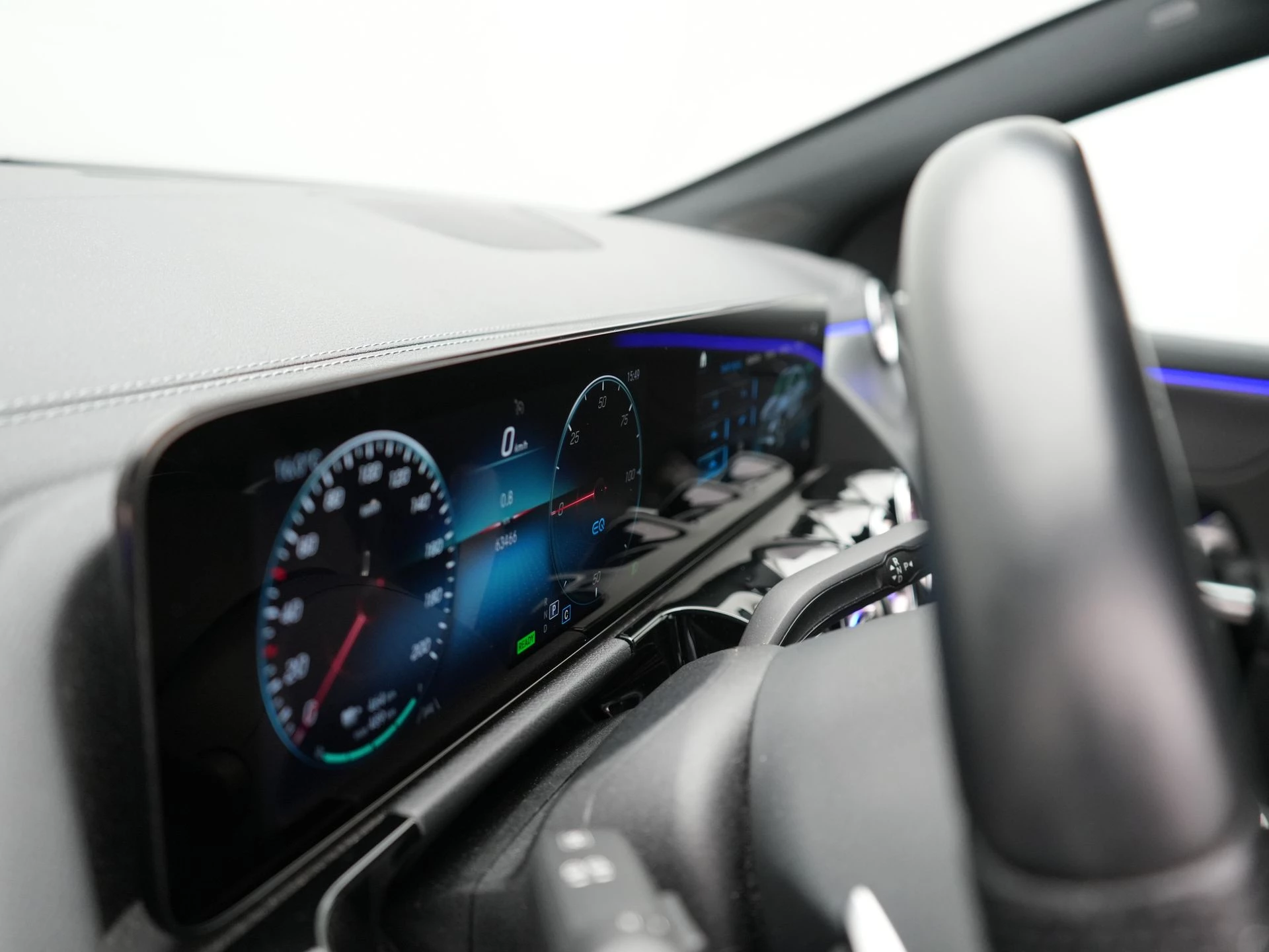 Hoofdafbeelding Mercedes-Benz EQA