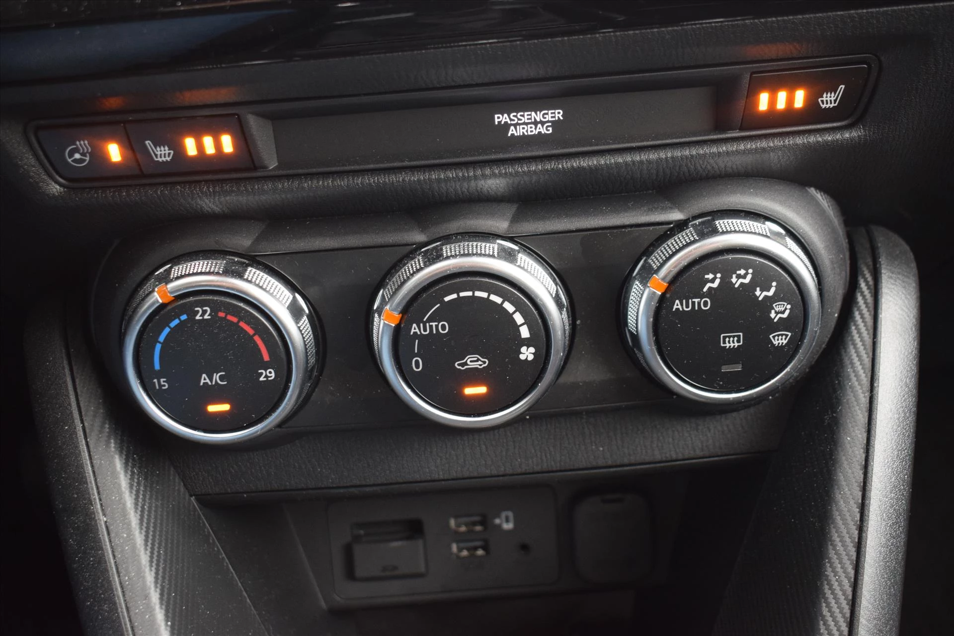 Hoofdafbeelding Mazda 2