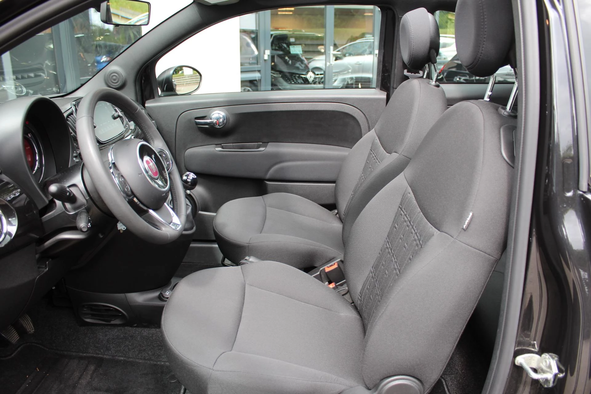 Hoofdafbeelding Fiat 500C