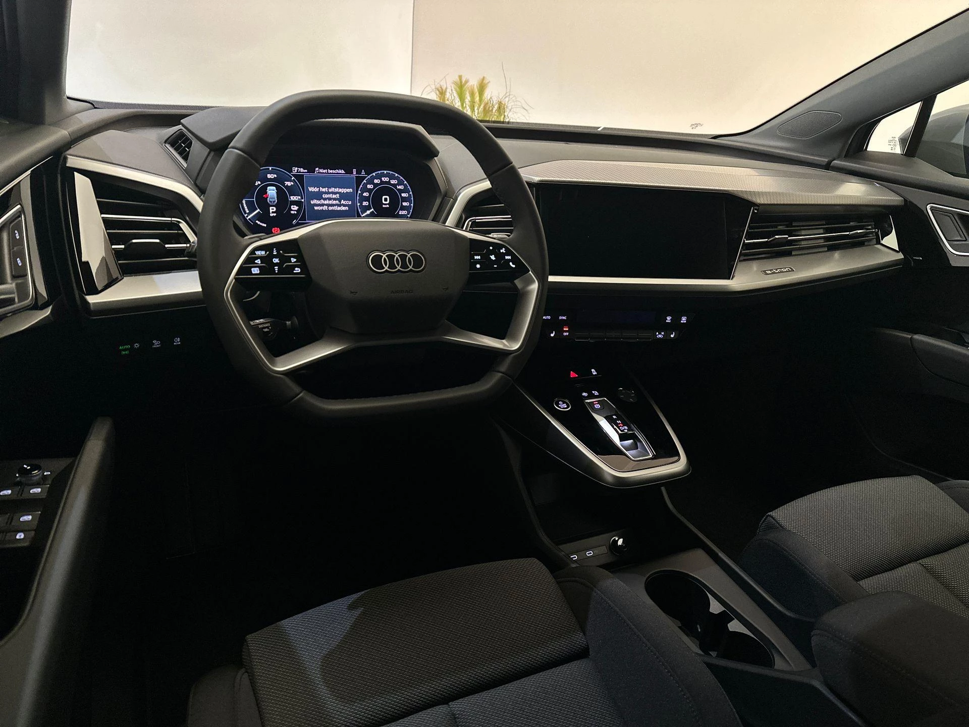 Hoofdafbeelding Audi Q4 e-tron