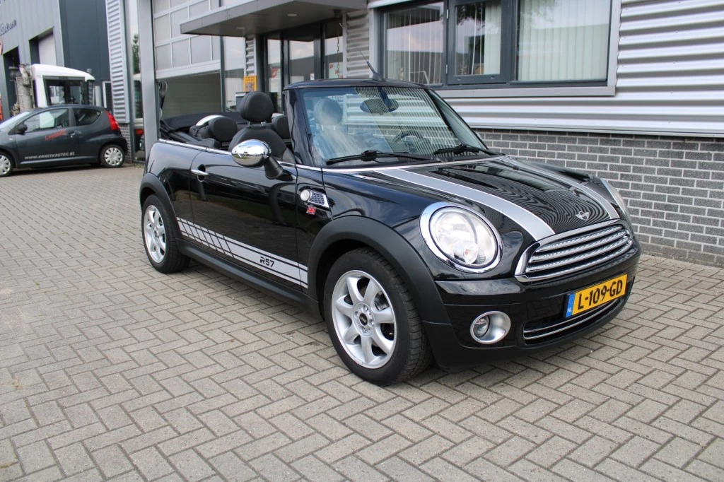 Hoofdafbeelding MINI Cabrio