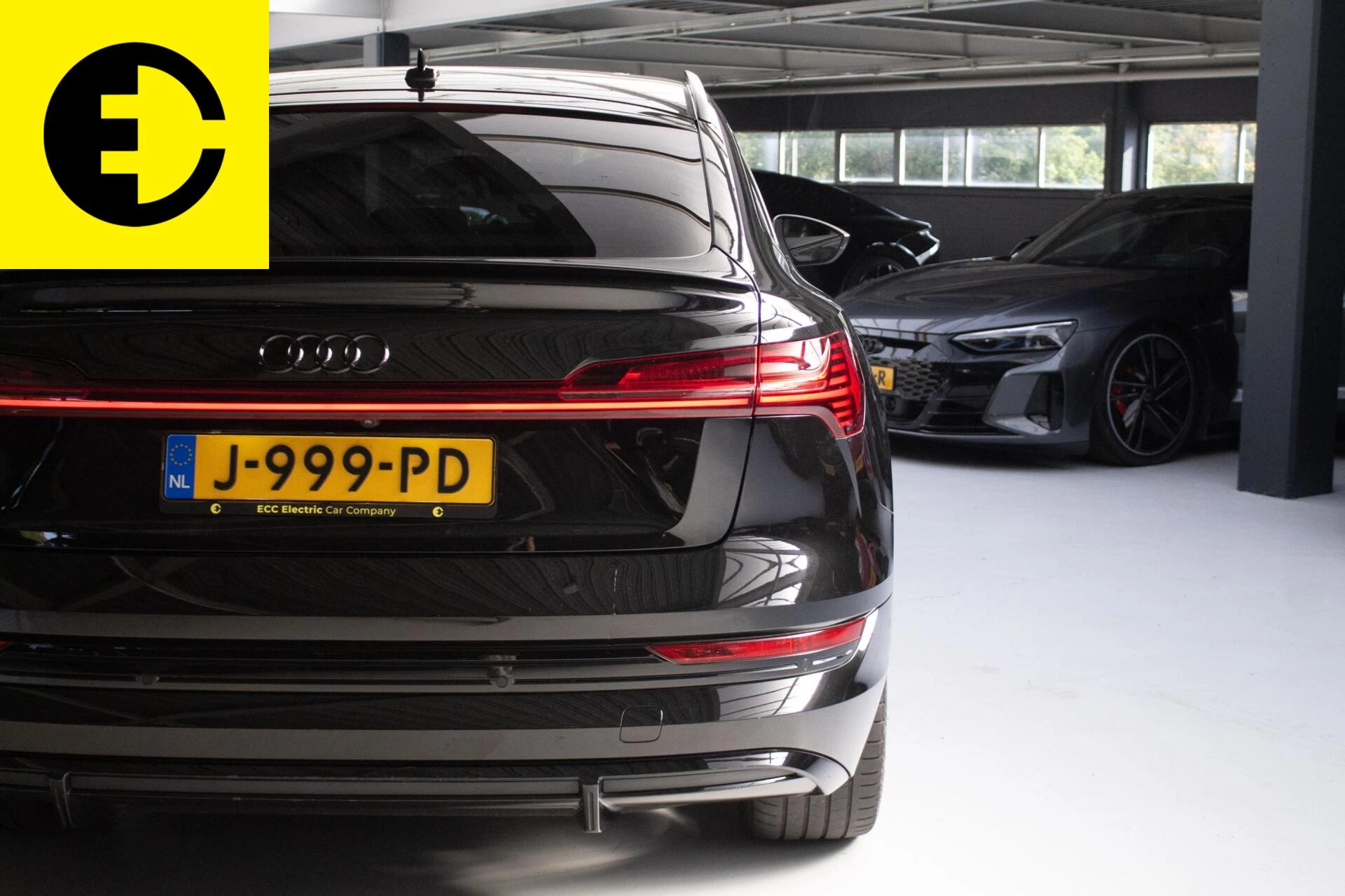 Hoofdafbeelding Audi e-tron