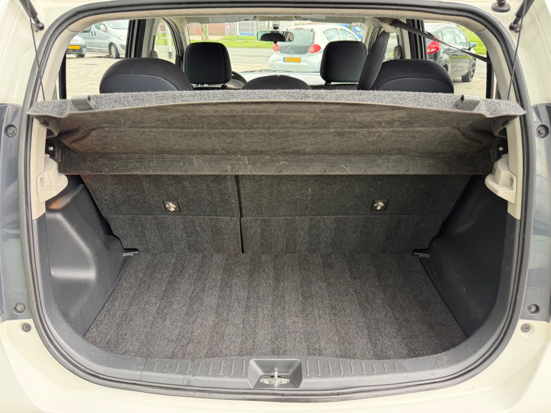 Hoofdafbeelding Daihatsu Sirion