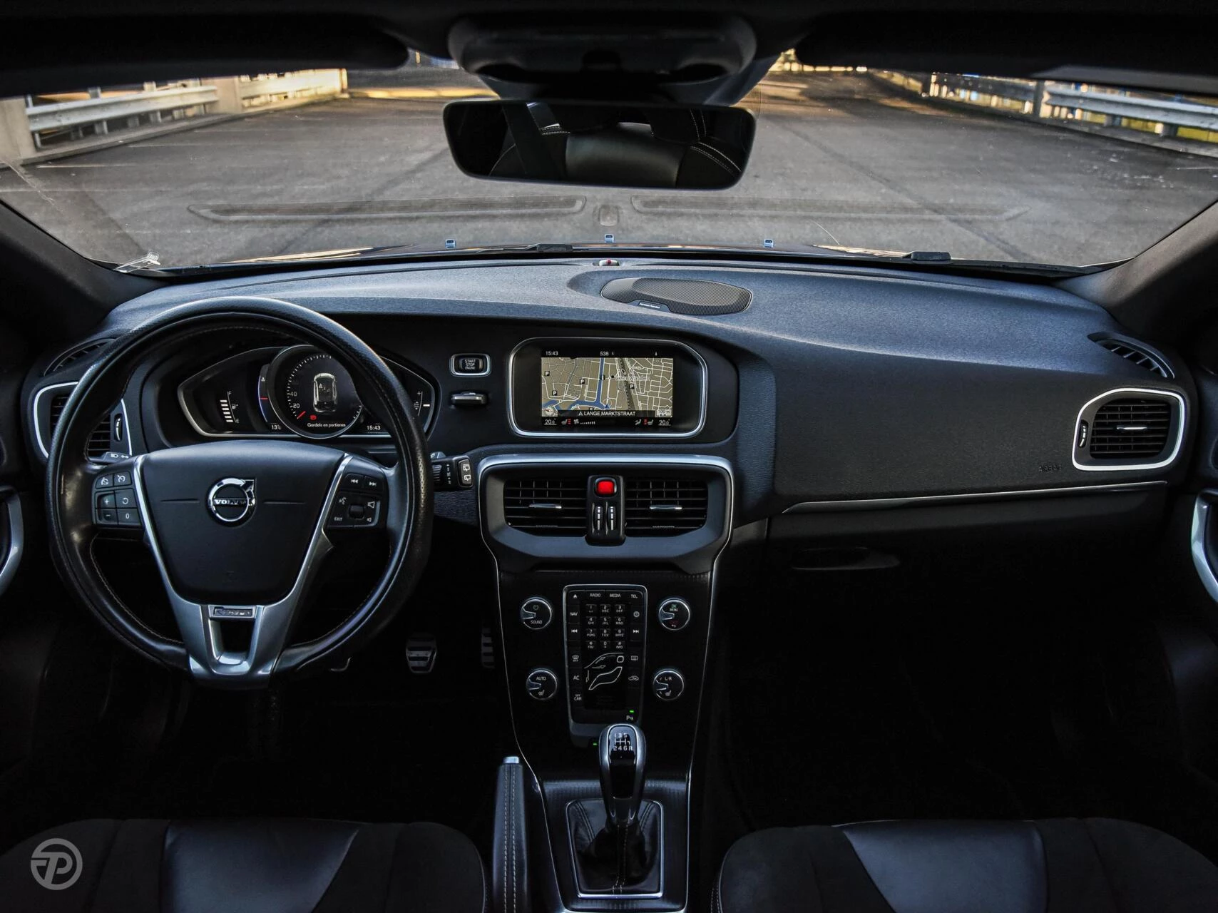 Hoofdafbeelding Volvo V40