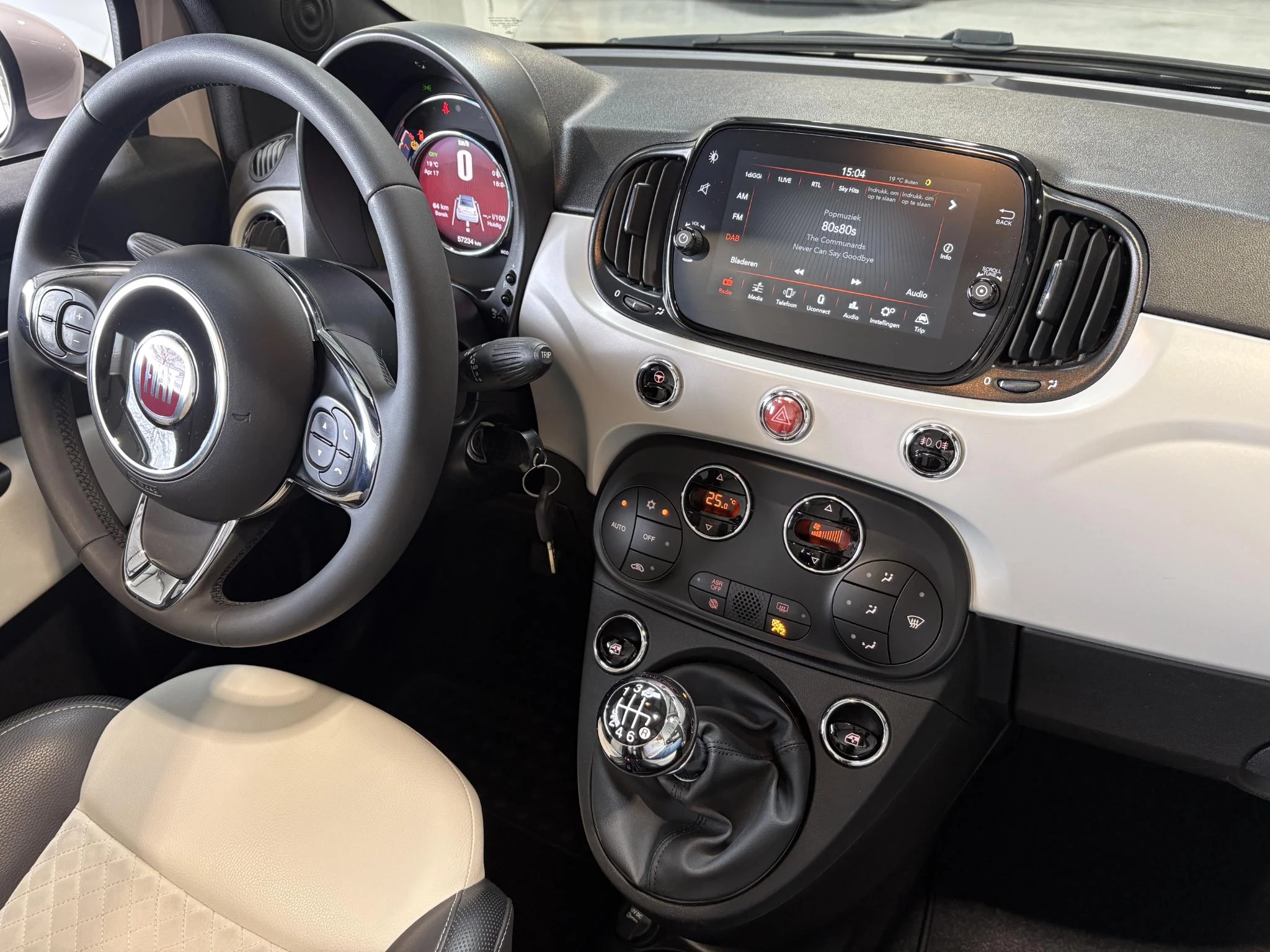 Hoofdafbeelding Fiat 500C