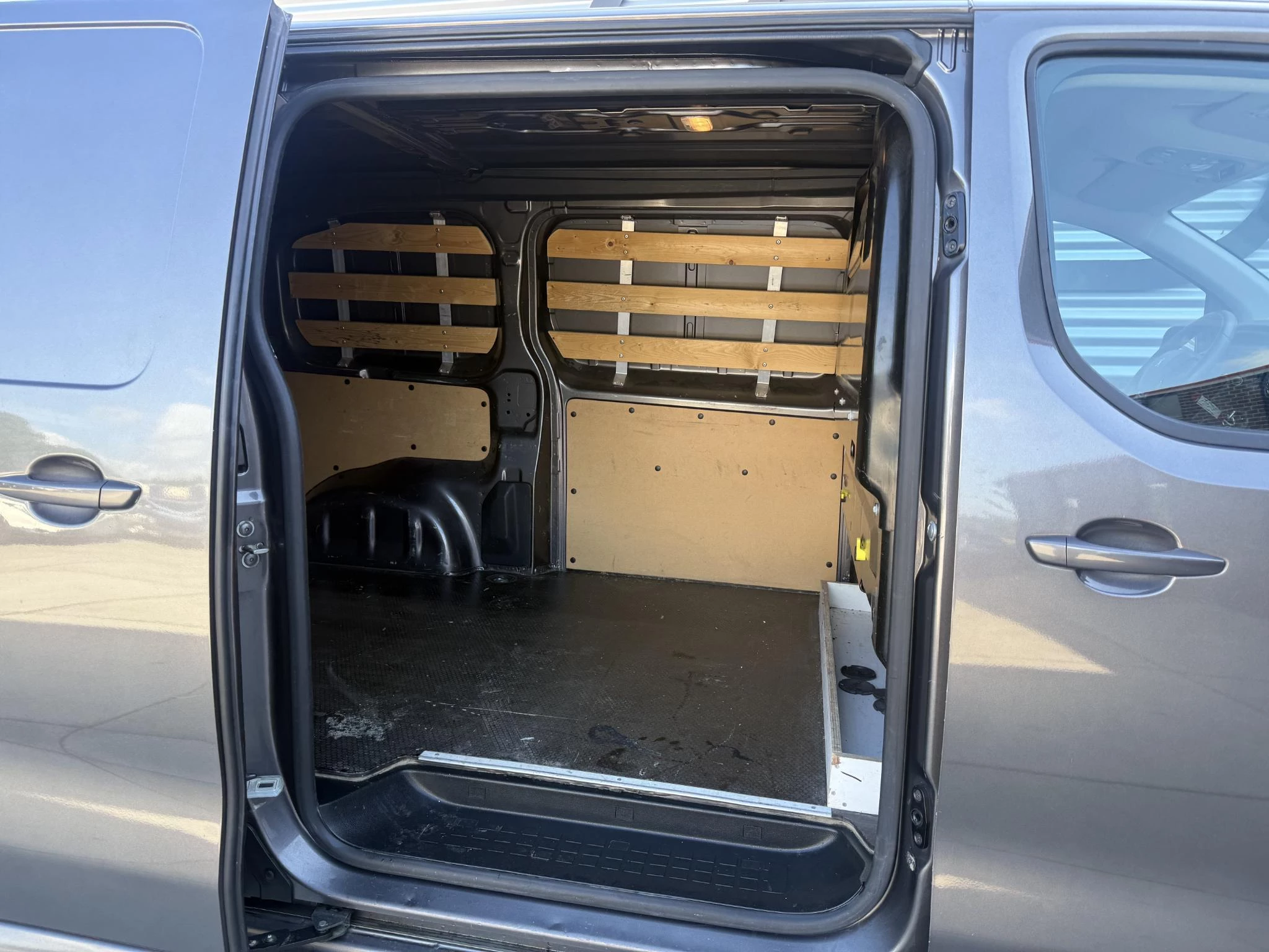 Hoofdafbeelding Peugeot Expert
