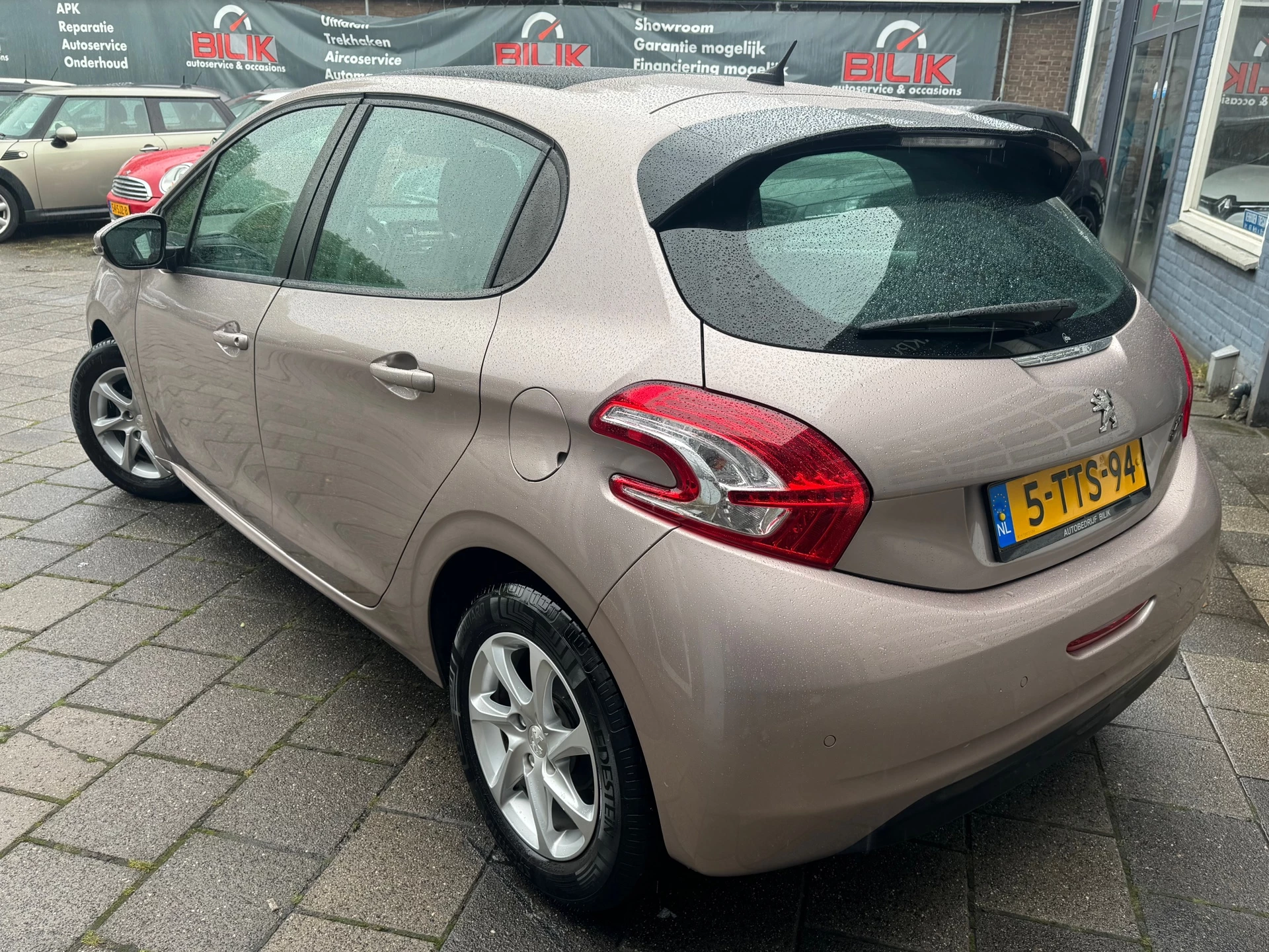 Hoofdafbeelding Peugeot 208