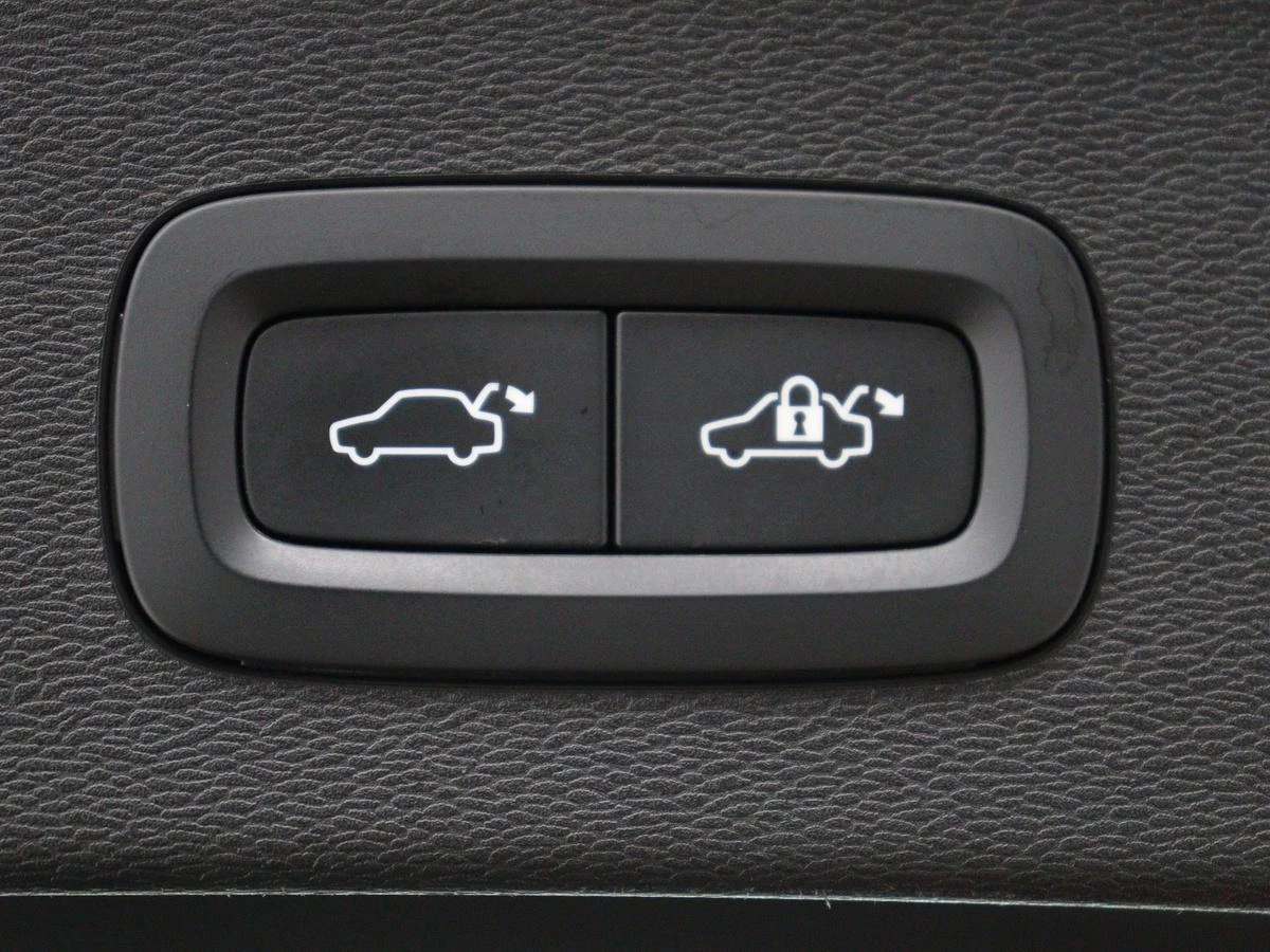 Hoofdafbeelding Volvo C40