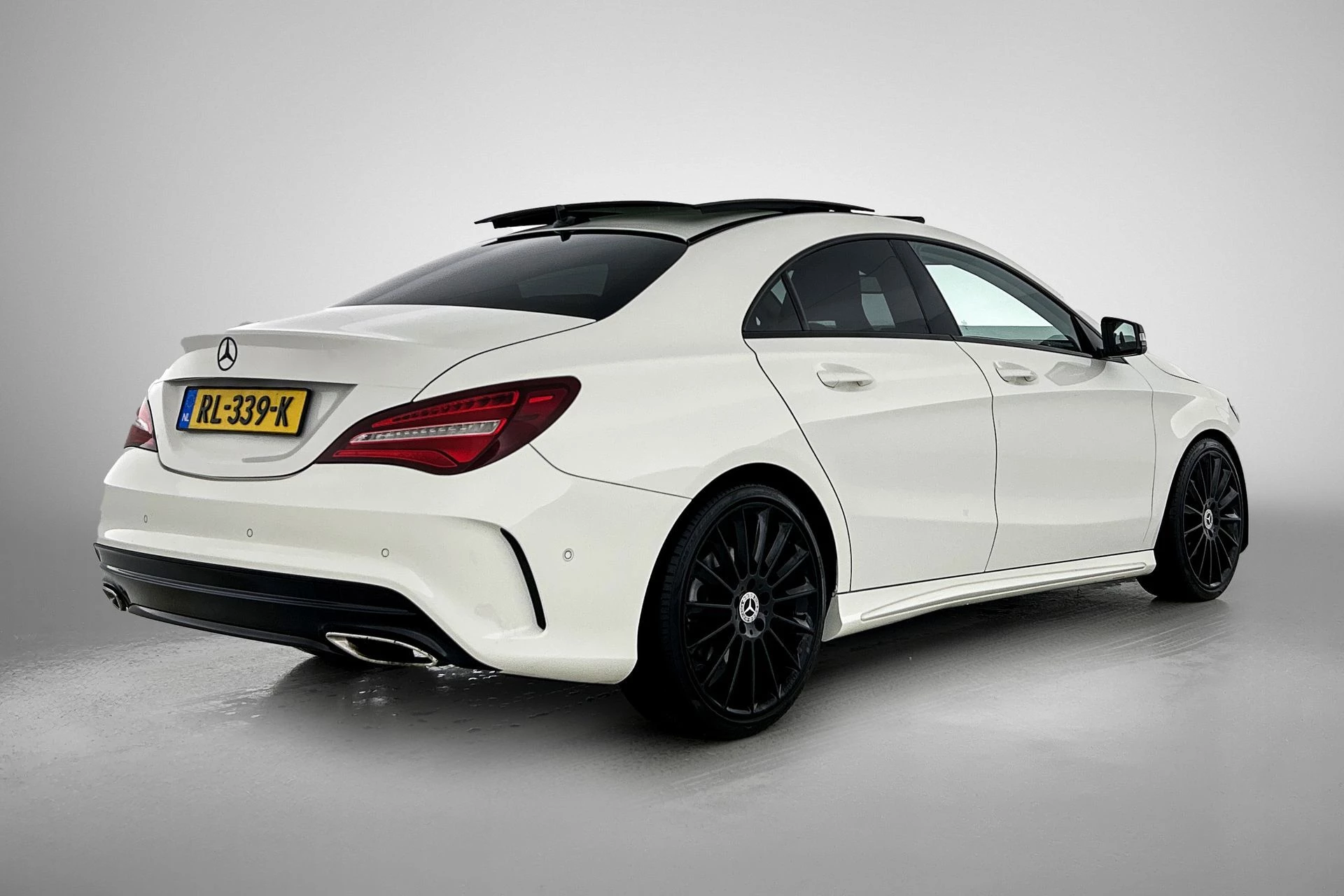 Hoofdafbeelding Mercedes-Benz CLA