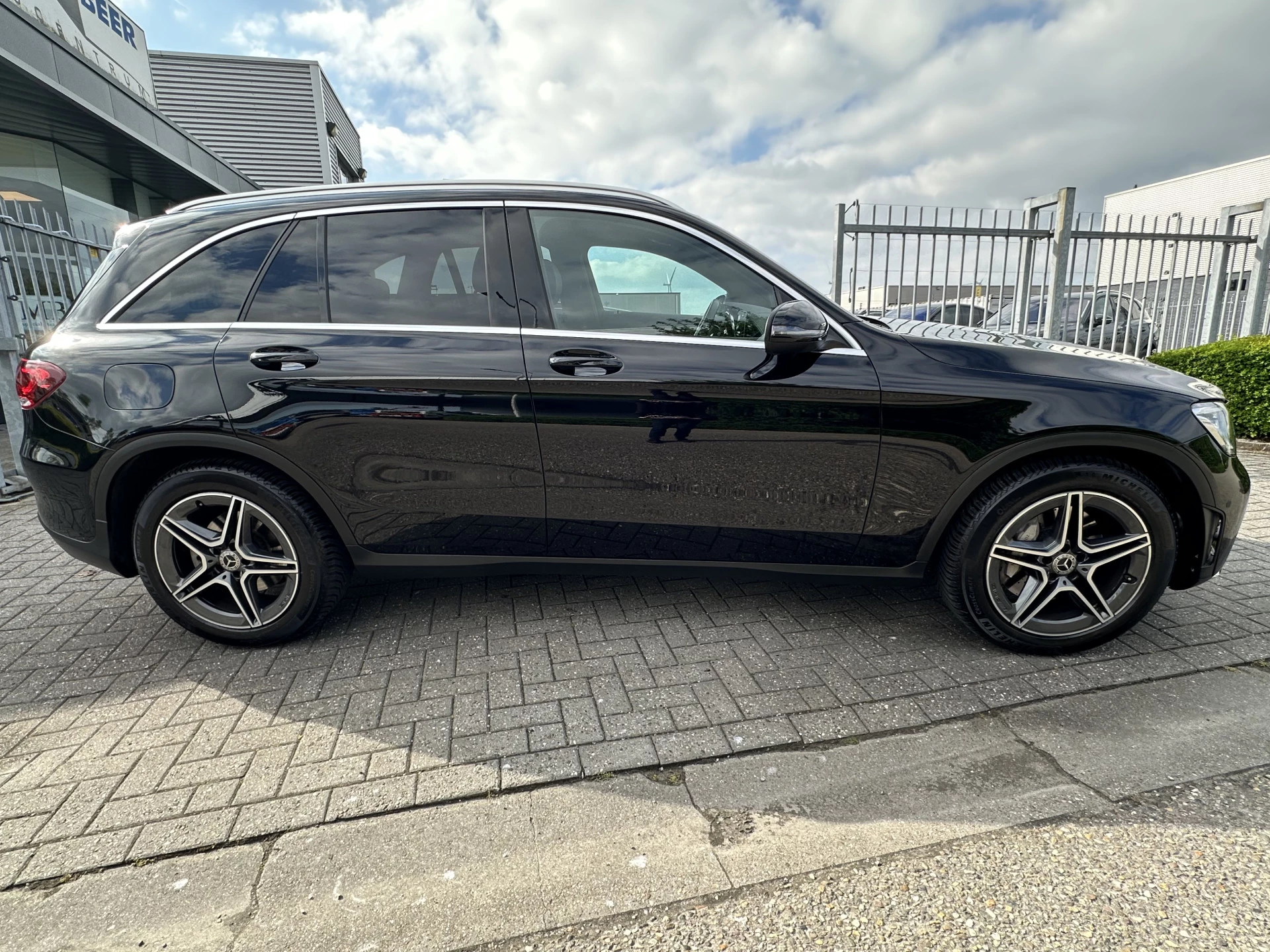 Hoofdafbeelding Mercedes-Benz GLC