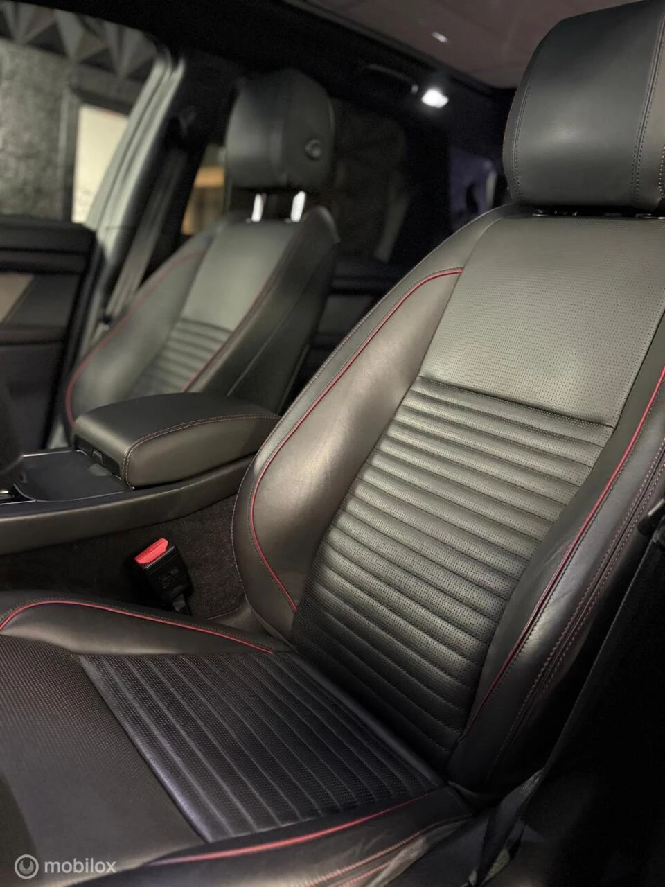 Hoofdafbeelding Land Rover Discovery Sport