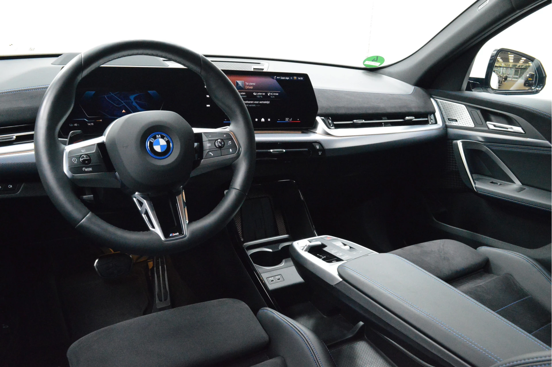 Hoofdafbeelding BMW iX2