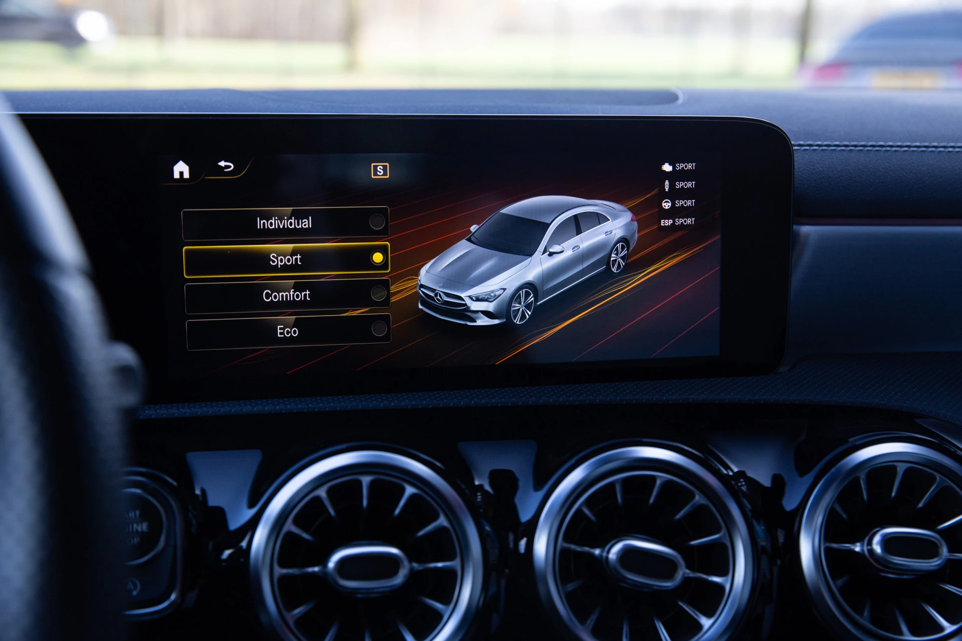 Hoofdafbeelding Mercedes-Benz CLA