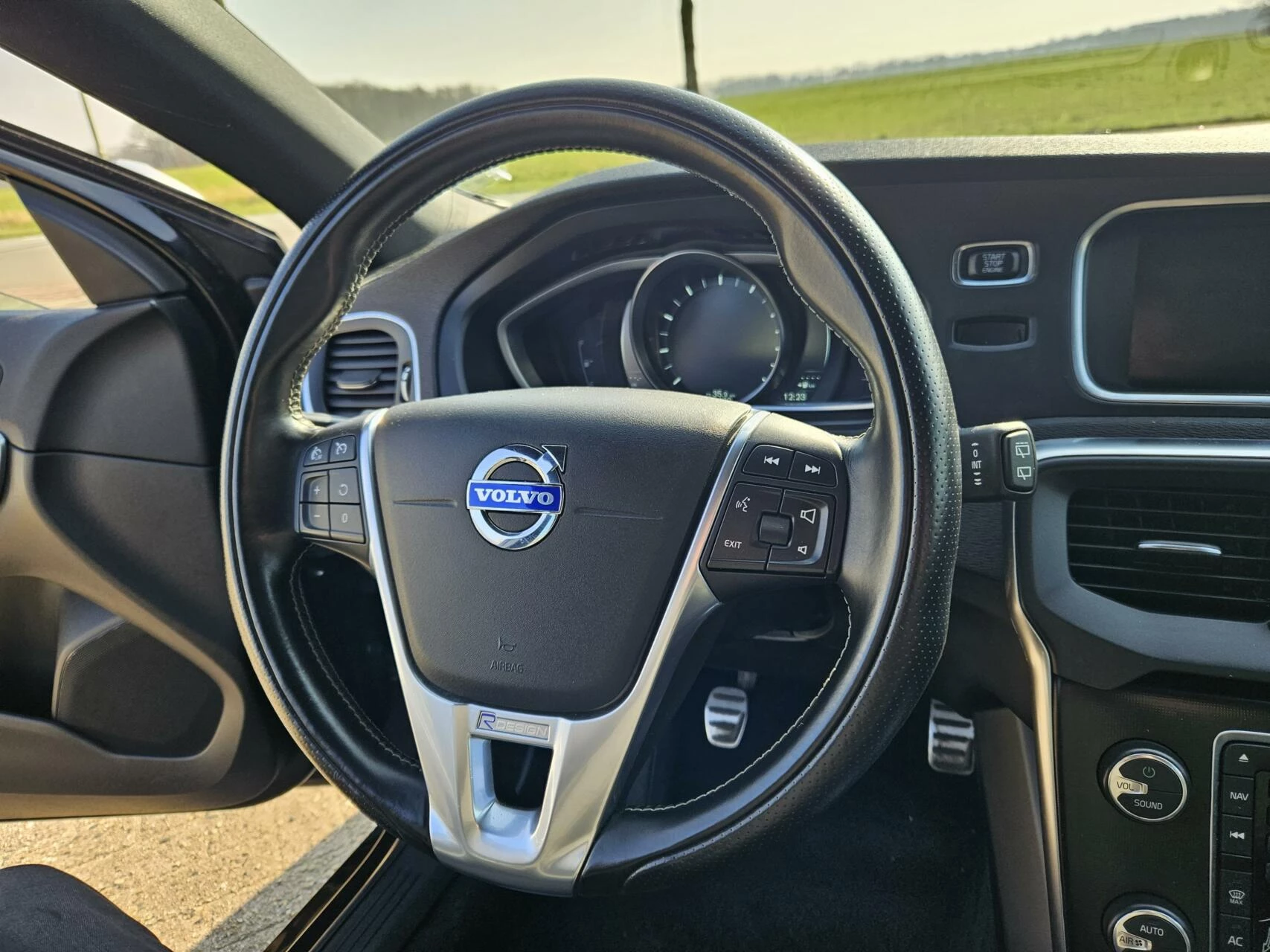 Hoofdafbeelding Volvo V40