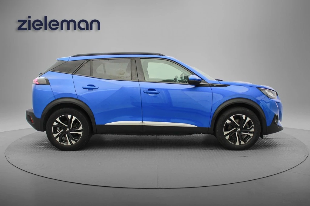 Hoofdafbeelding Peugeot e-2008