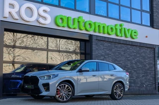 BMW X2 sDrive20i M-Sport | NIEUWSTAAT! | BTW | PANO | HUD | ELEK TREKHAAK | CAMERA ACHTER | SHADOW LINE |