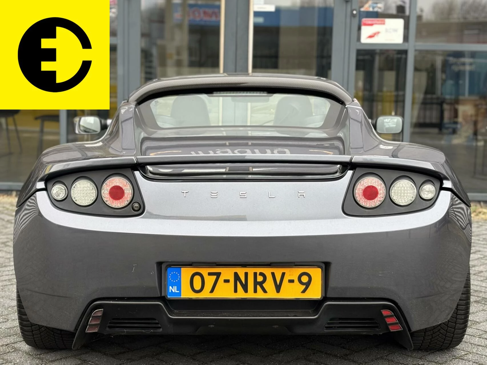 Hoofdafbeelding Tesla Roadster