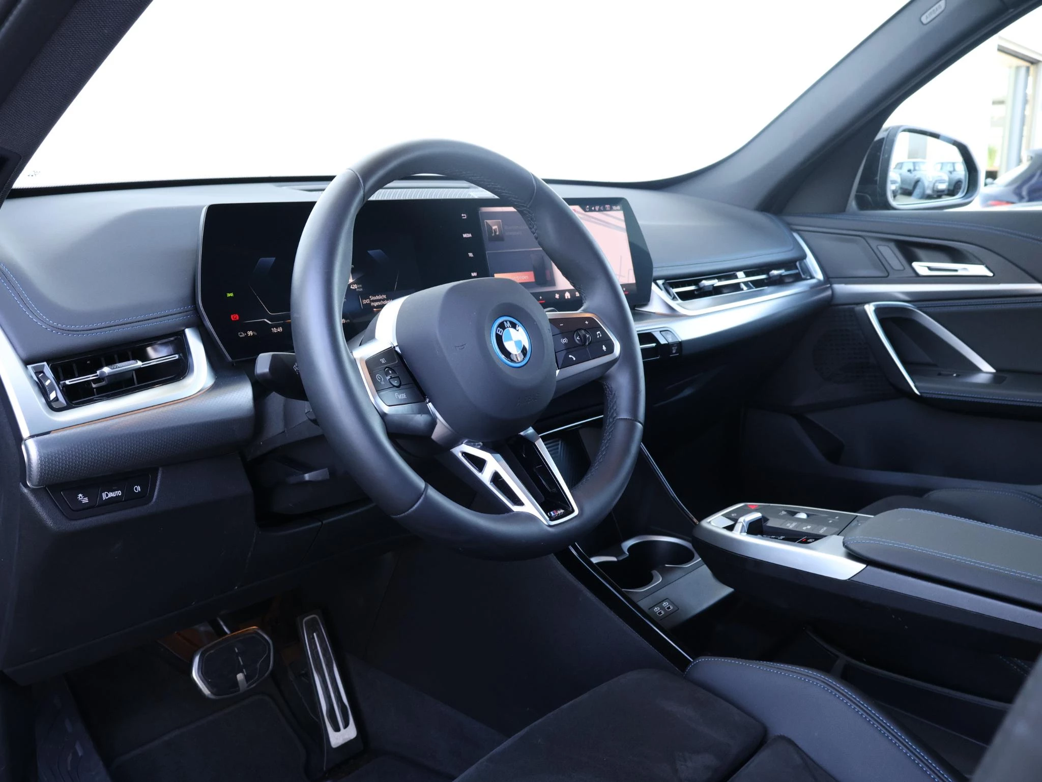 Hoofdafbeelding BMW iX1