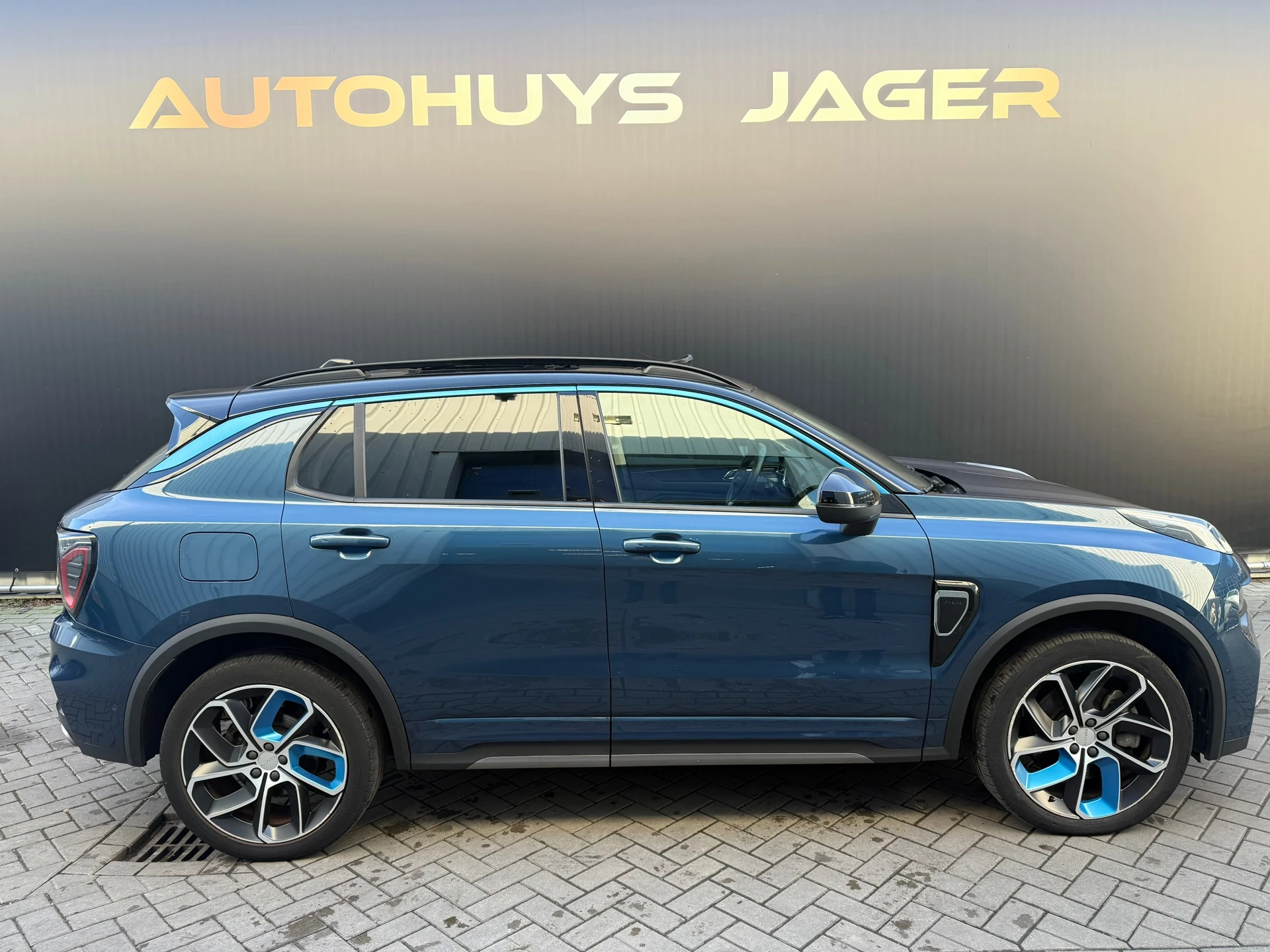 Hoofdafbeelding Lynk & Co 01