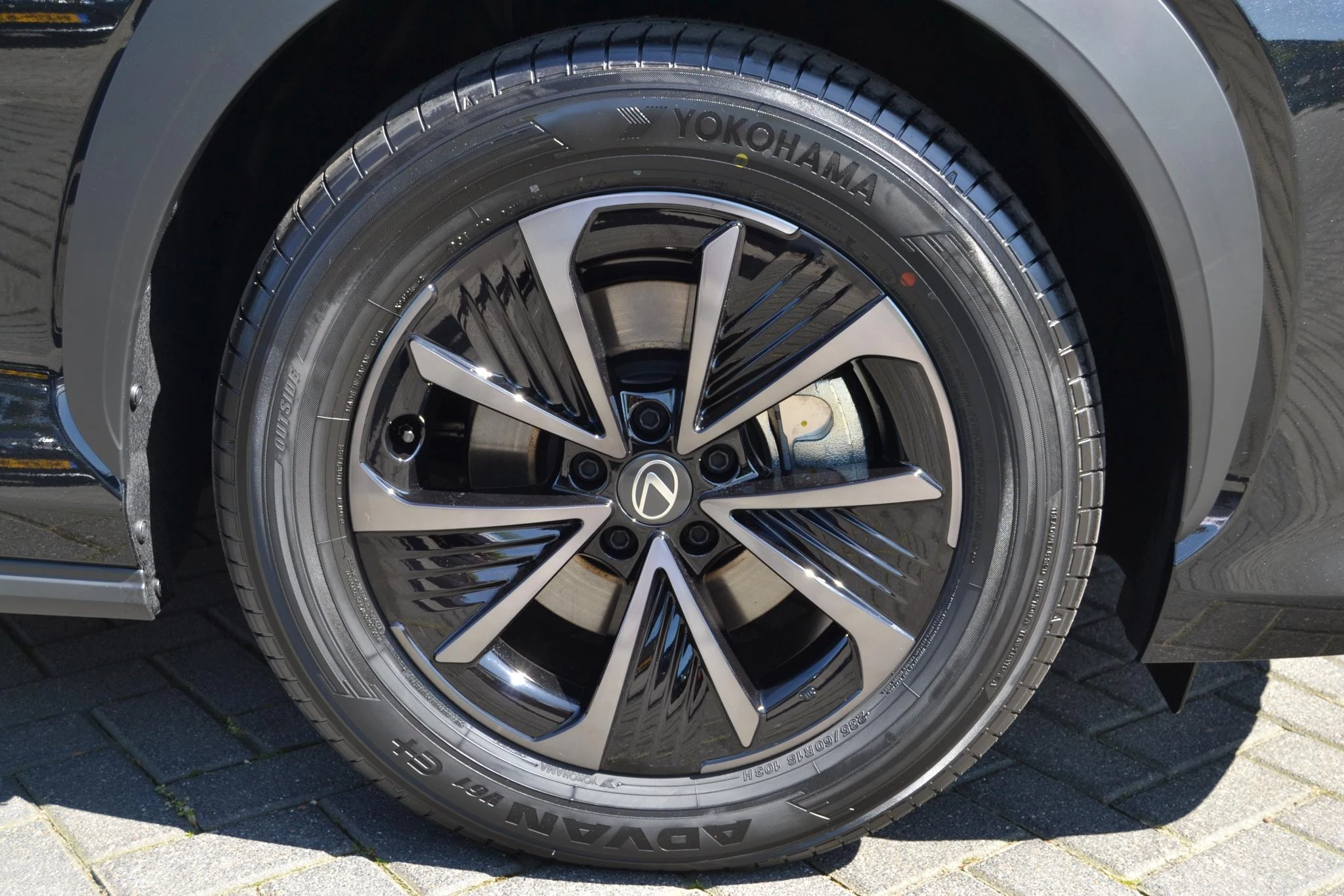 Hoofdafbeelding Lexus RZ