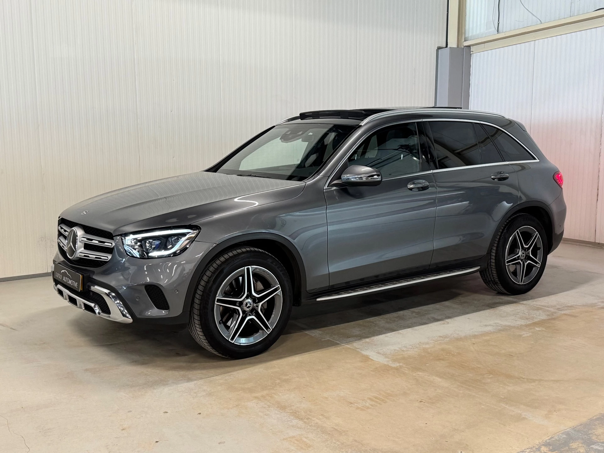 Hoofdafbeelding Mercedes-Benz GLC