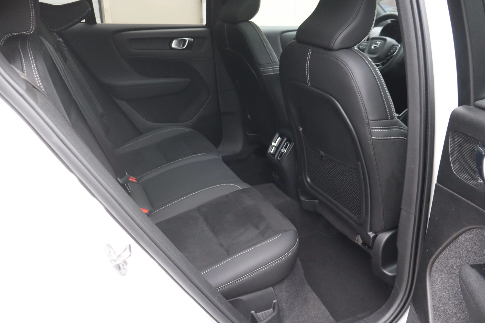 Hoofdafbeelding Volvo C40