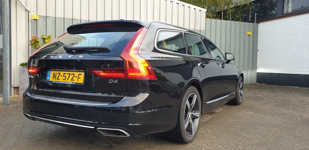 Hoofdafbeelding Volvo V90