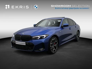 BMW 3 Serie Sedan 330e M Sportpakket Pro | Comfort Pack | Comfort Access | Achteruitrijcamera | Schuifdak | Adaptieve LED | Harman Kardon | 19''